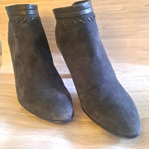 Aquatalia  black booties